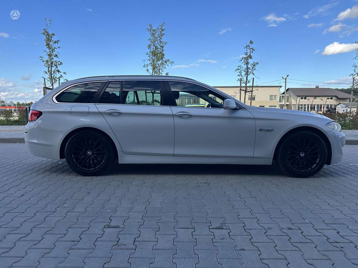 BMW 520, 2.0 l., Универсал