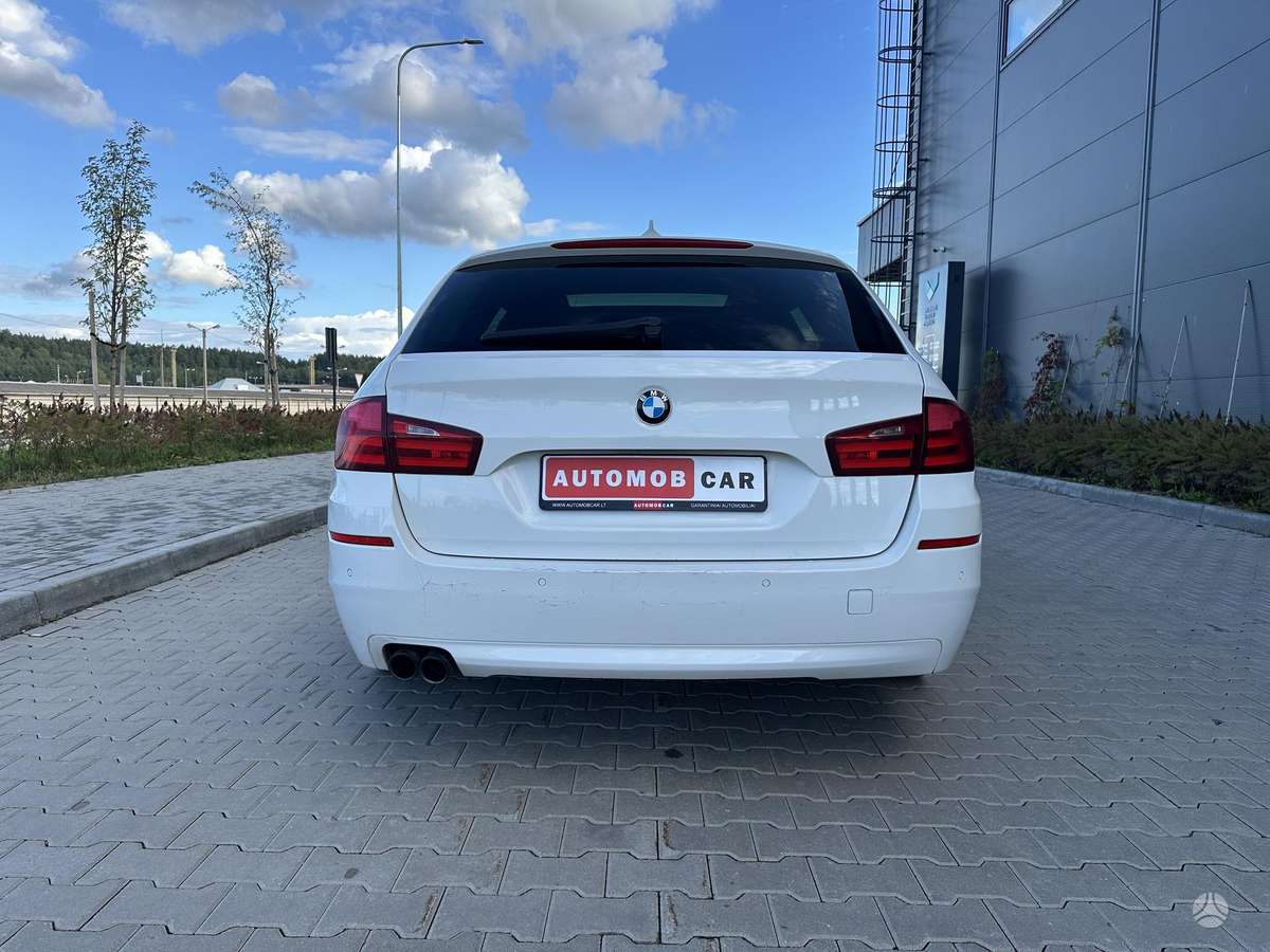 BMW 520, 2.0 l., wagon