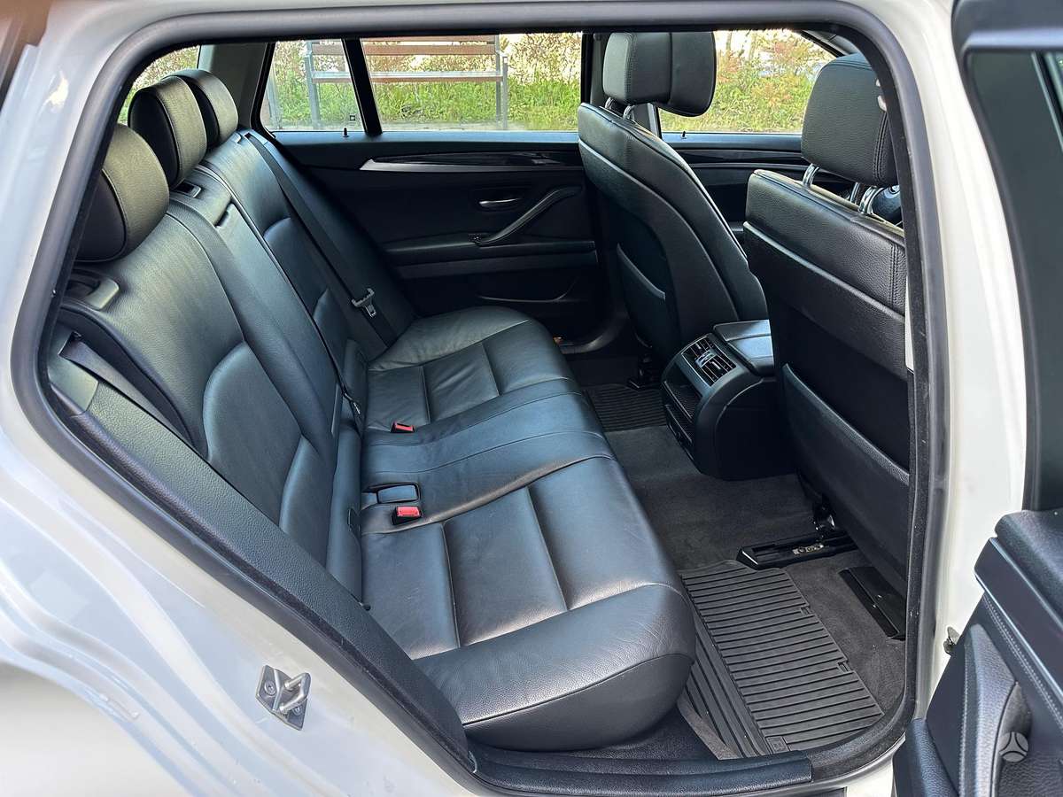 BMW 520, 2.0 l., wagon