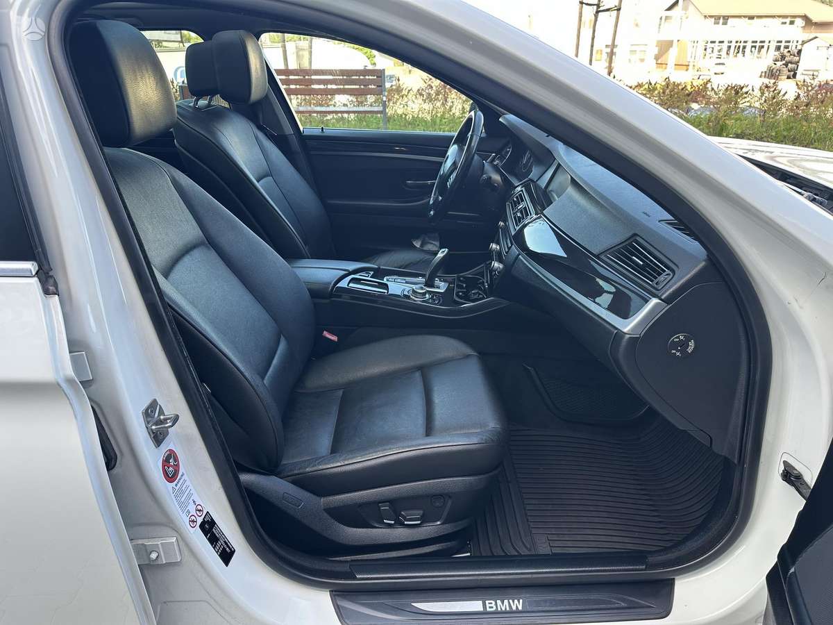 BMW 520, 2.0 l., Универсал