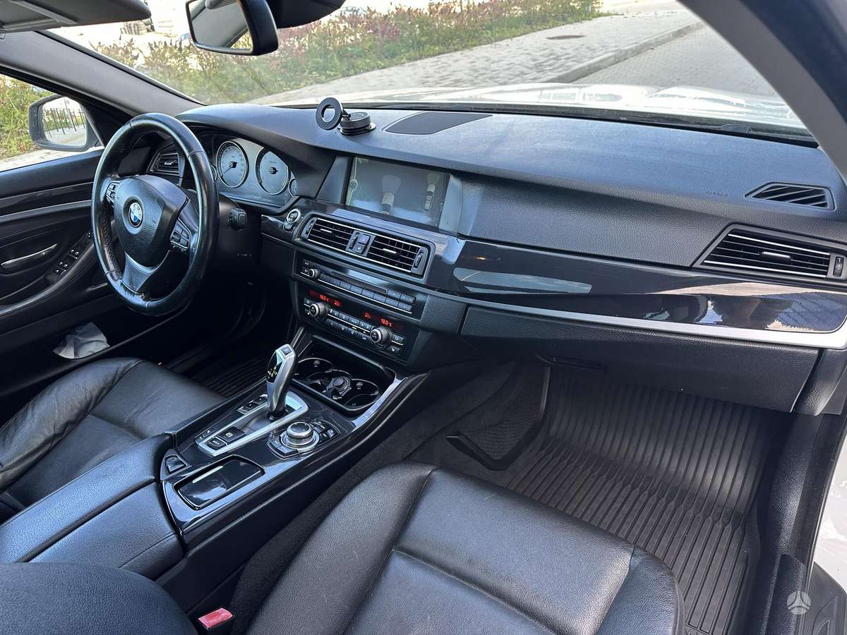 BMW 520, 2.0 l., Универсал