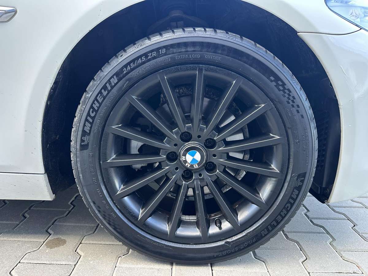 BMW 520, 2.0 l., wagon