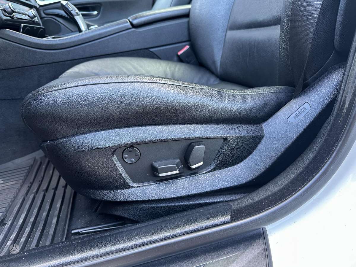 BMW 520, 2.0 l., wagon