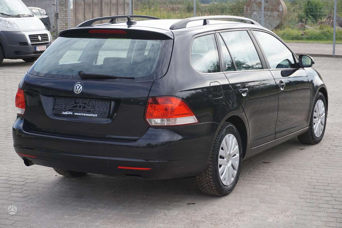 Volkswagen Golf, 1.6 l., Универсал