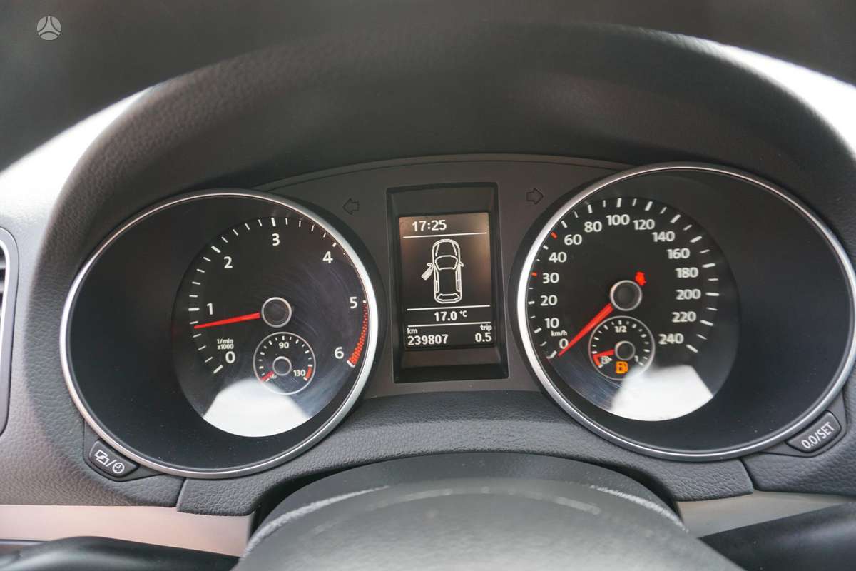 Volkswagen Golf, 1.6 l., Универсал