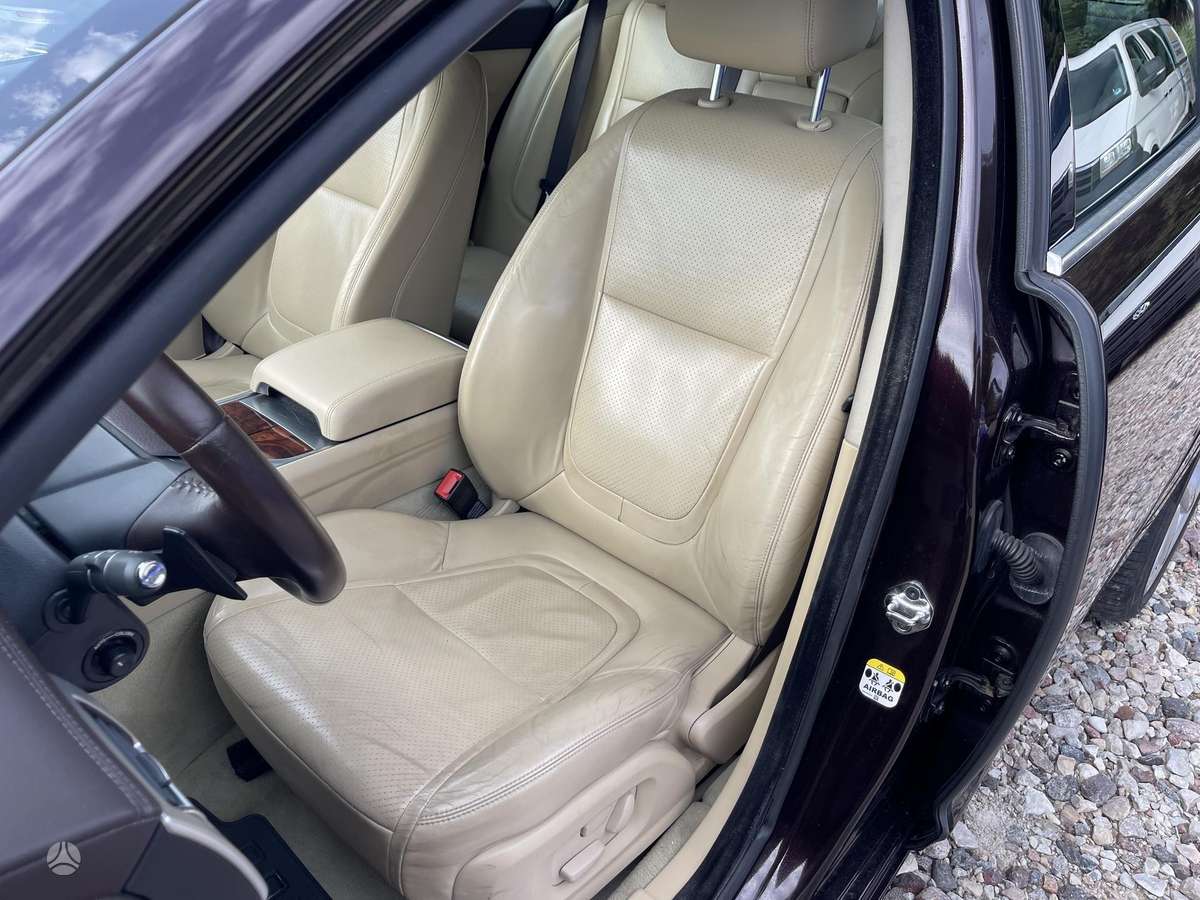 Jaguar XF, 3.0 l., Седан