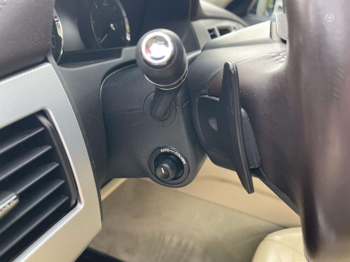 Jaguar XF, 3.0 l., Седан