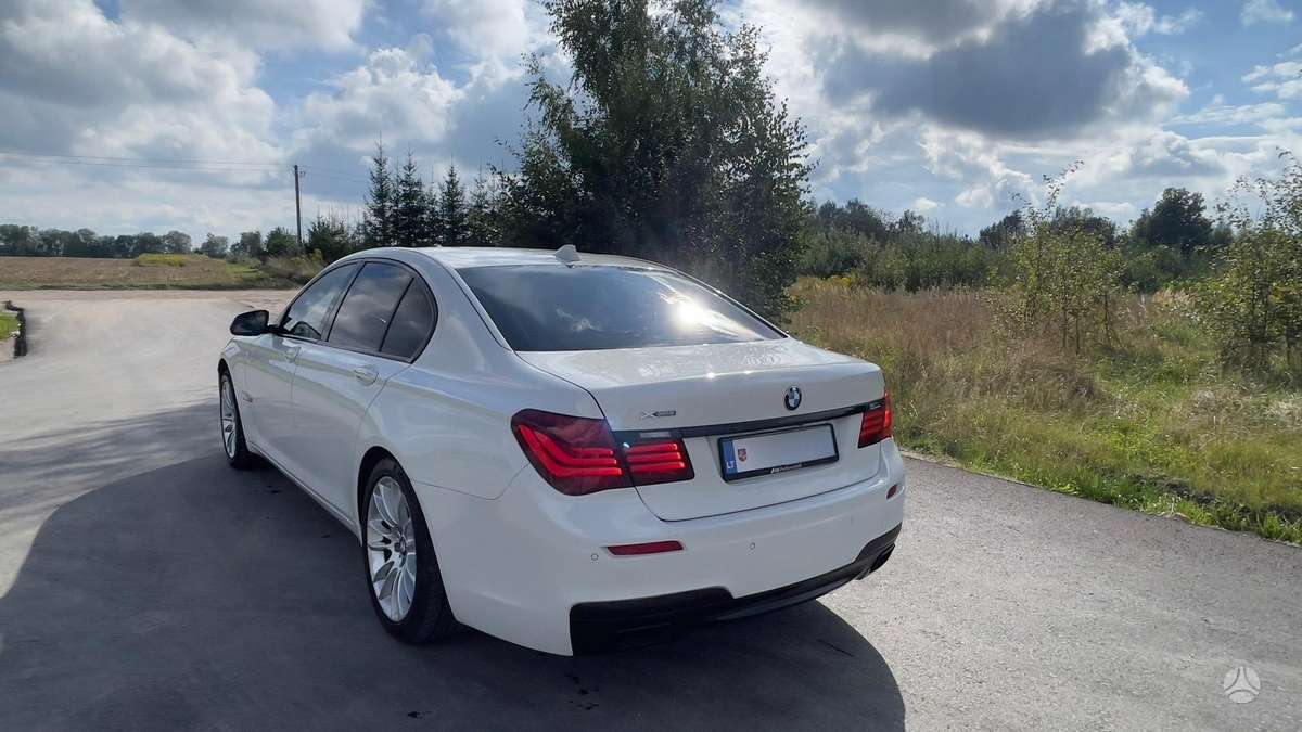 BMW 740, 3.0 l., Седан