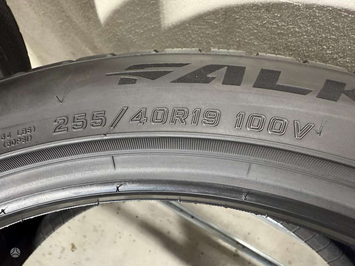 Falken Eurowinter hs02 pro//2025m, winter 255/40 R19