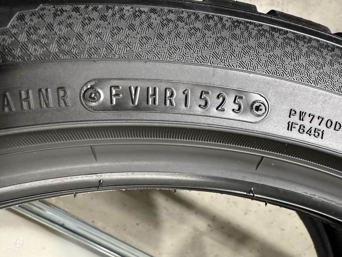 Falken Eurowinter hs02 pro//2025m, winter 255/40 R19