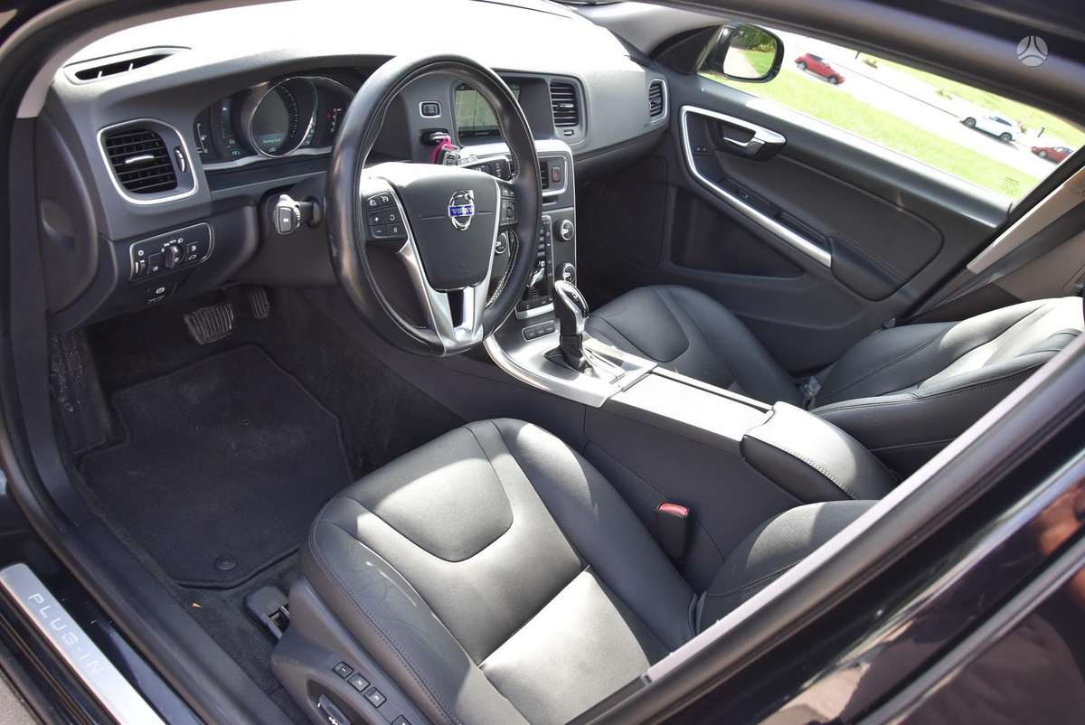 Volvo V60, 2.4 l., Универсал