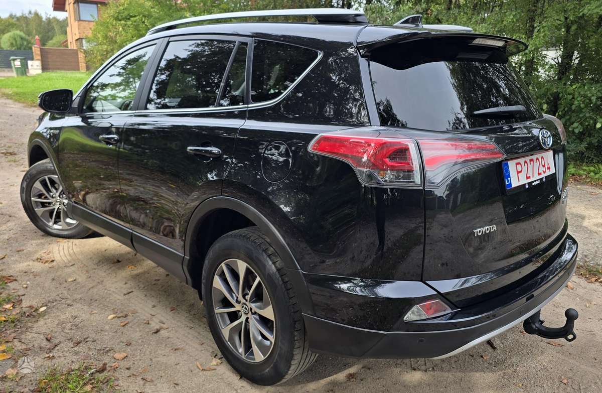 Toyota RAV4 - 7
