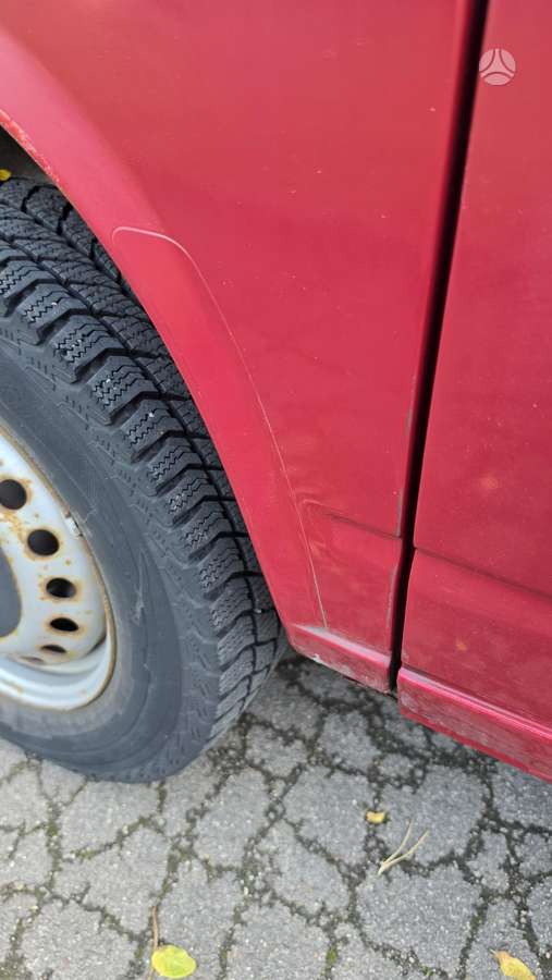 Volkswagen Transporter - 4