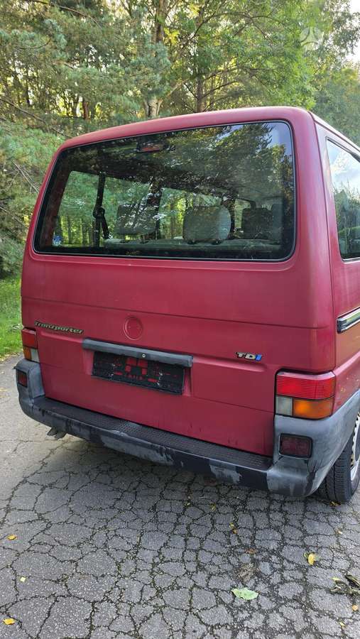 Volkswagen Transporter - 8