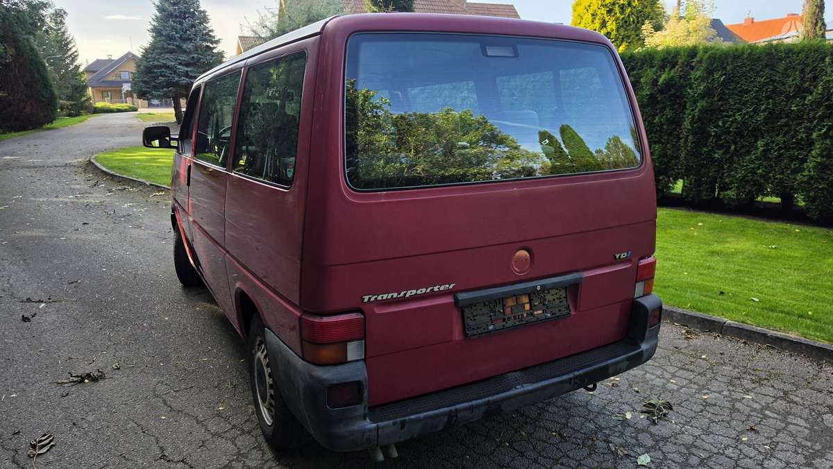 Volkswagen Transporter - 10