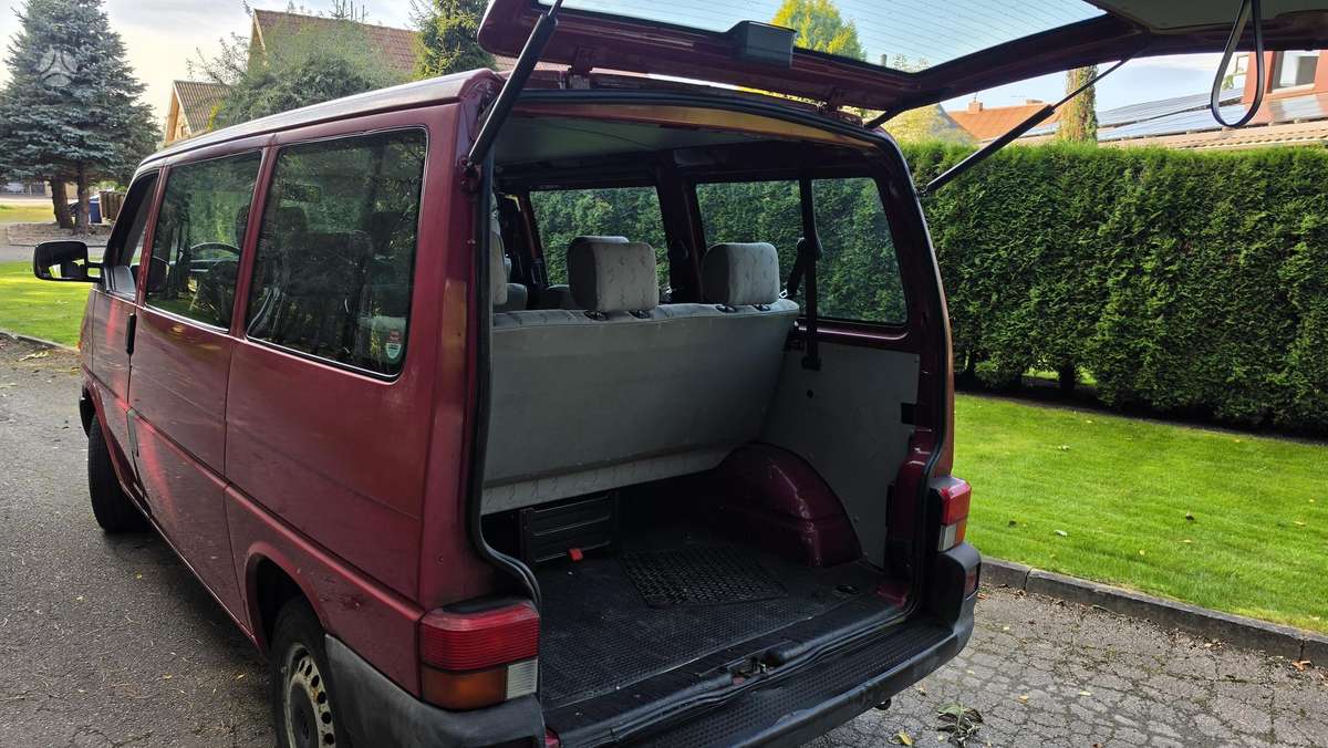 Volkswagen Transporter - 11