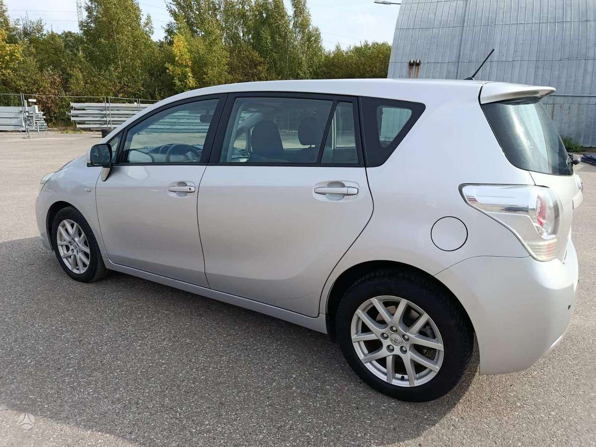 Toyota Verso - 6