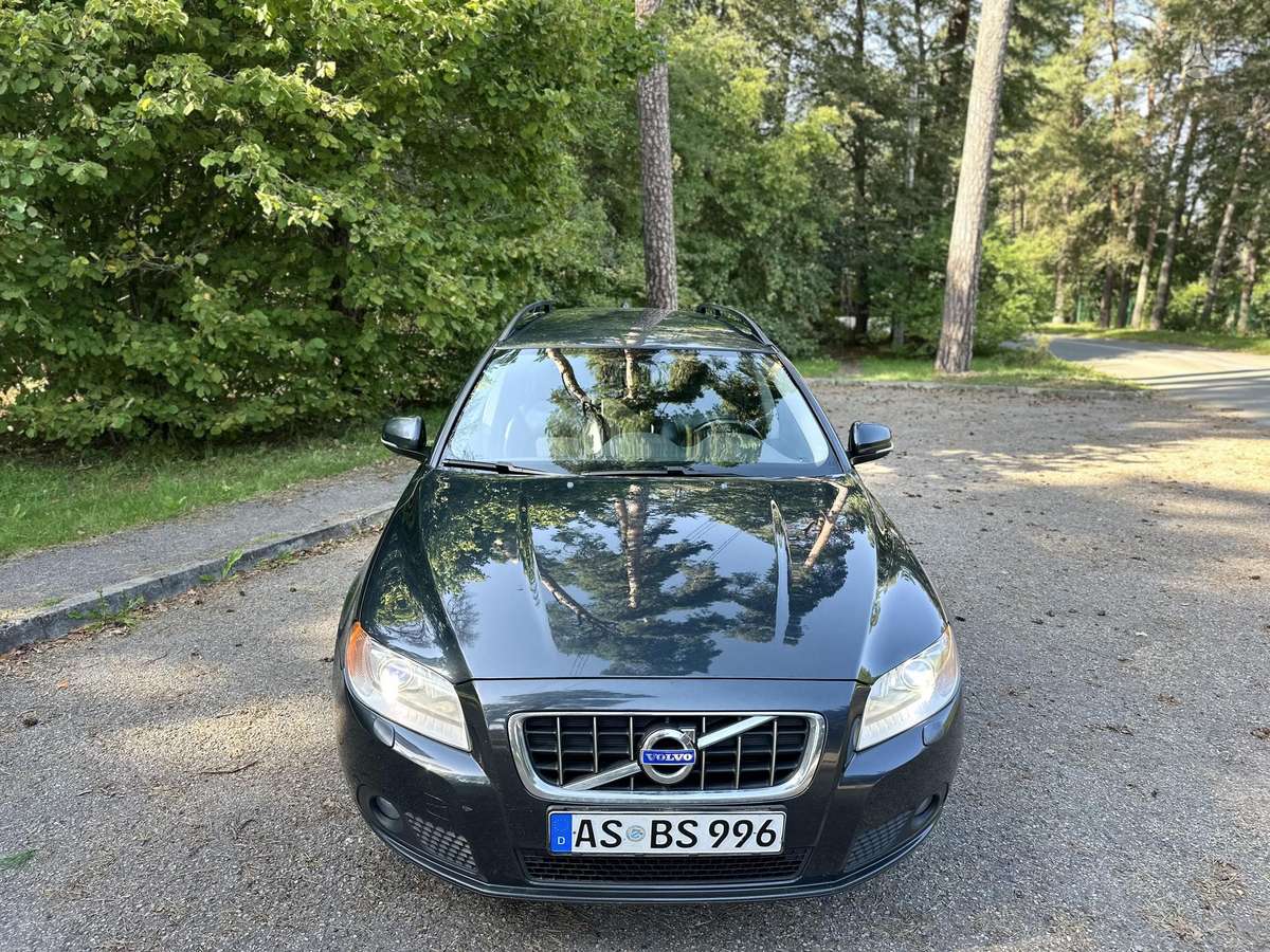 Volvo V70 - 3