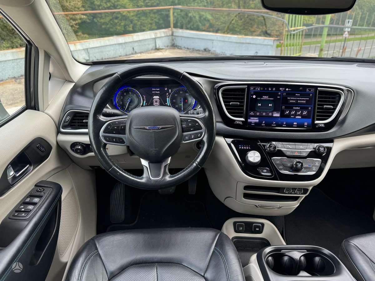 Chrysler Pacifica, 3.6 l., Минивэн