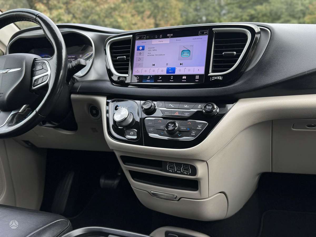 Chrysler Pacifica, 3.6 l., Минивэн