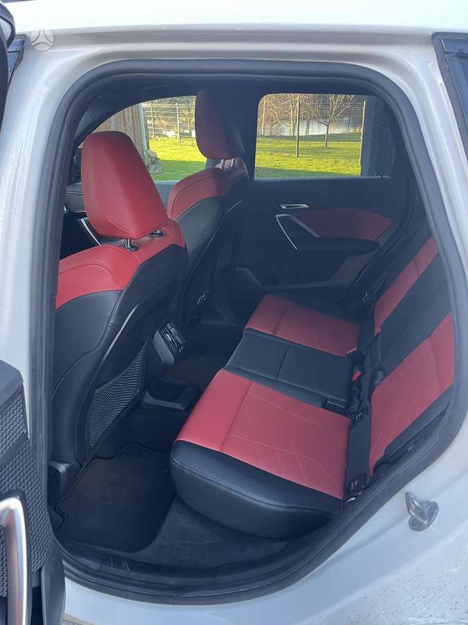 BMW X1 - 8
