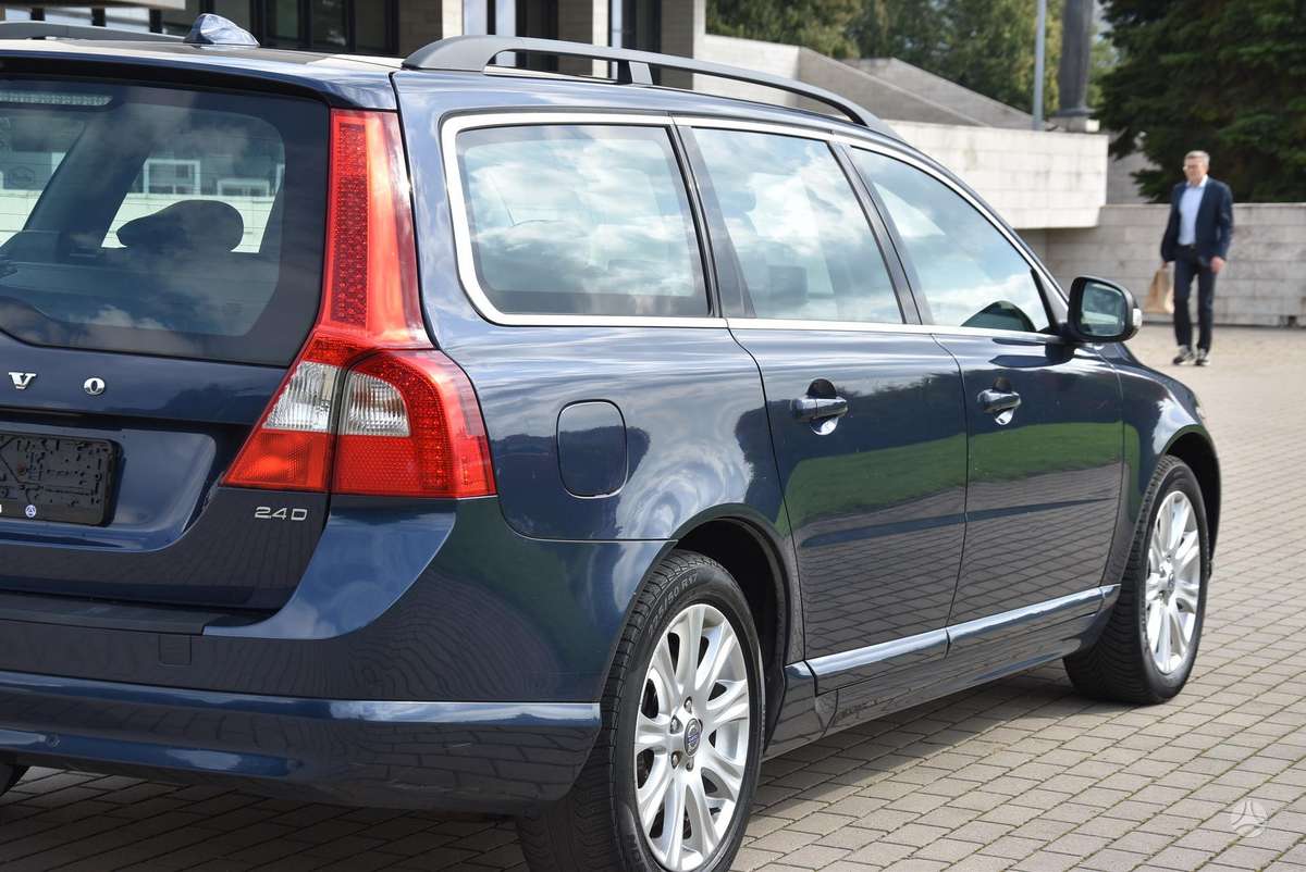 Volvo V70 - 2