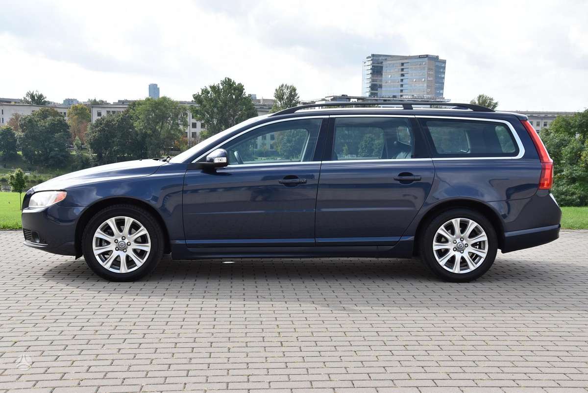 Volvo V70, 2.4 l., Универсал
