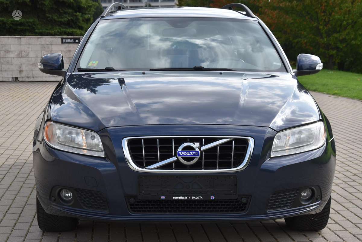 Volvo V70, 2.4 l., wagon