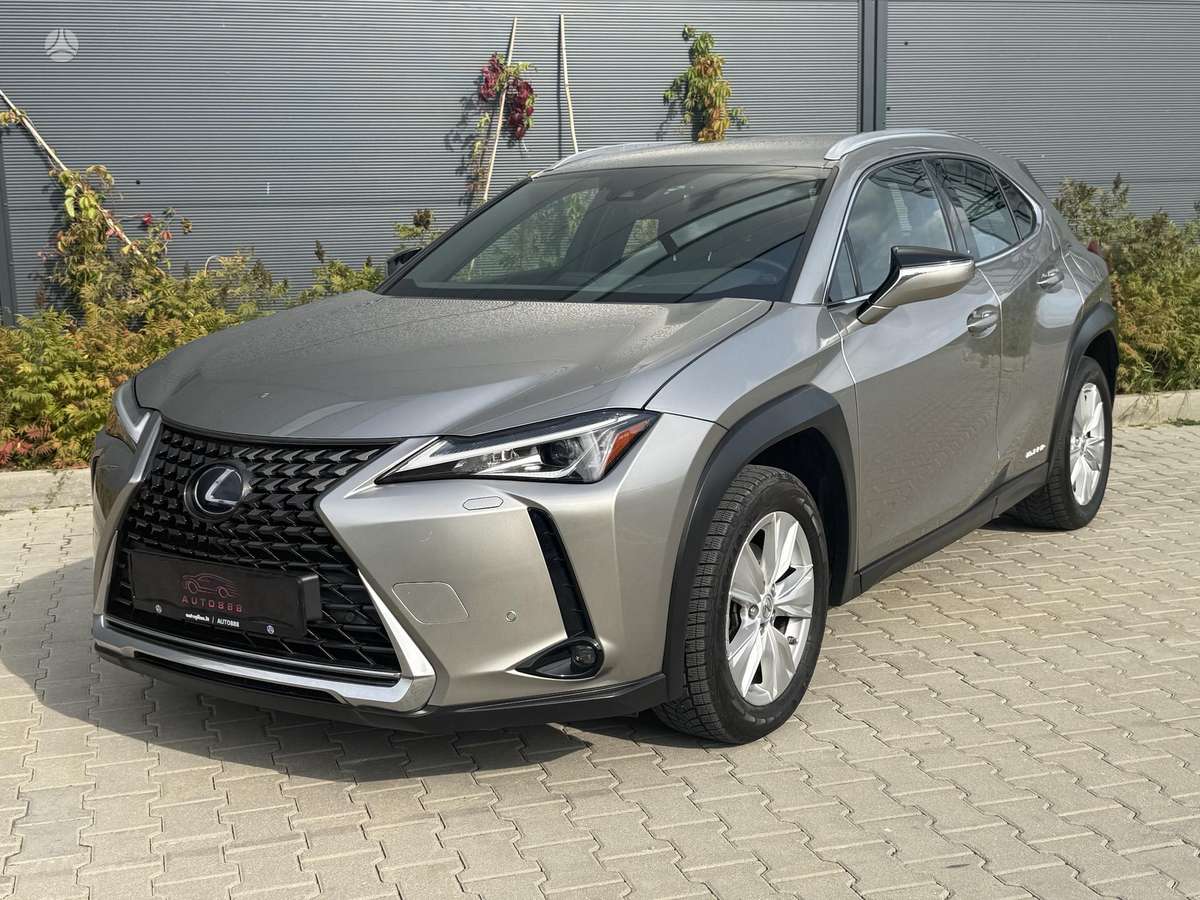 Lexus UX 250h - 1