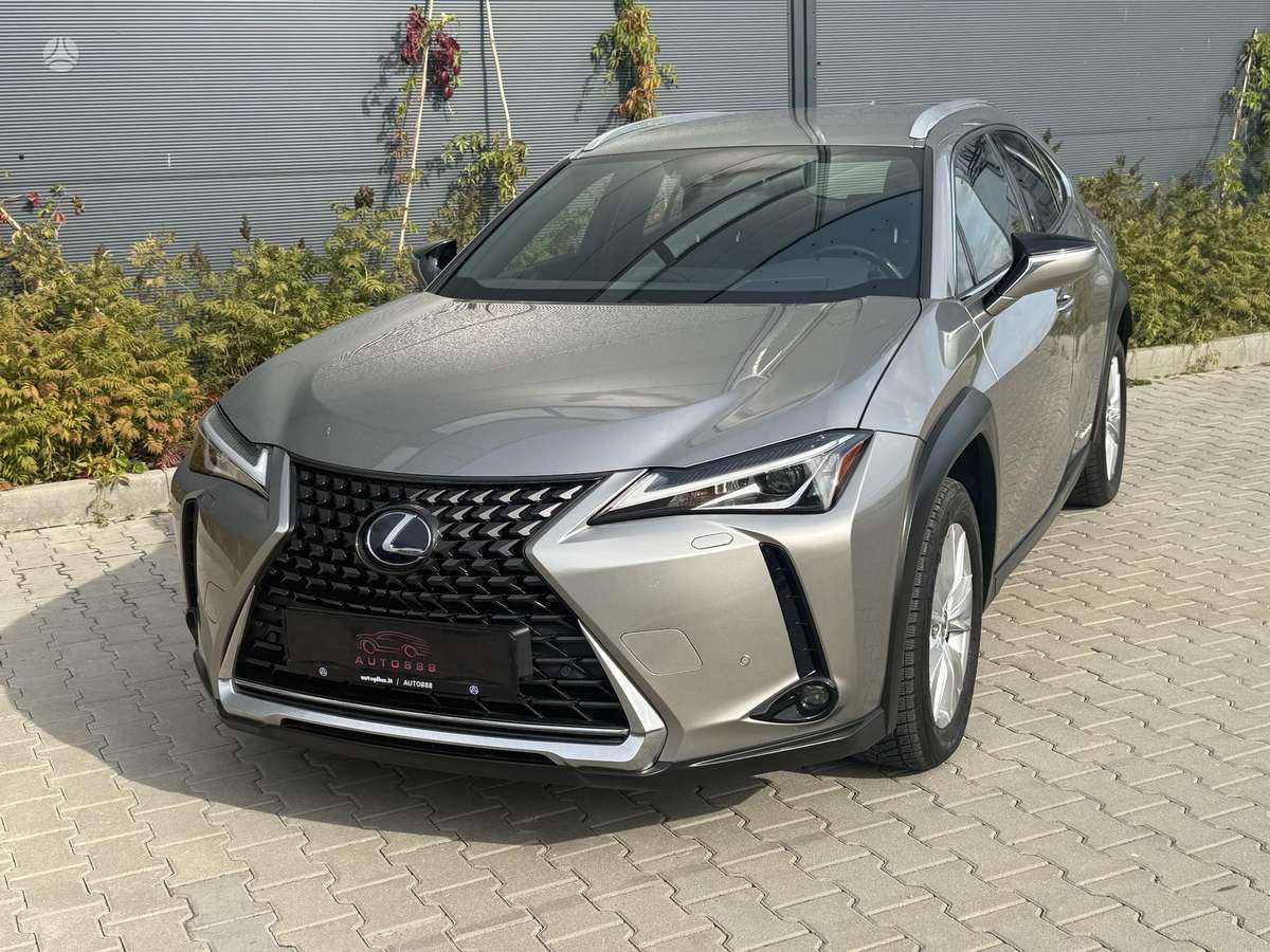 Lexus UX 250h - 2