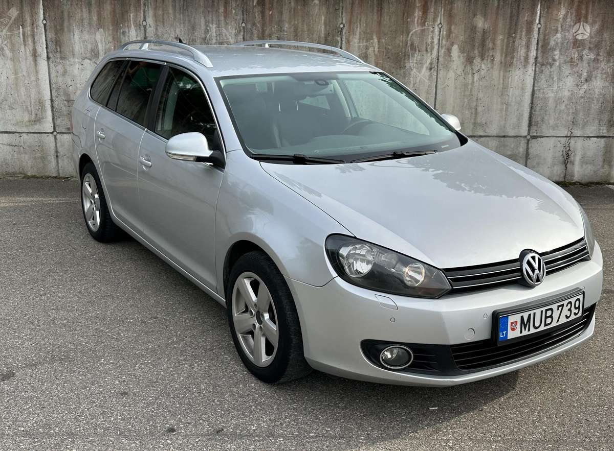 Volkswagen Golf - 3