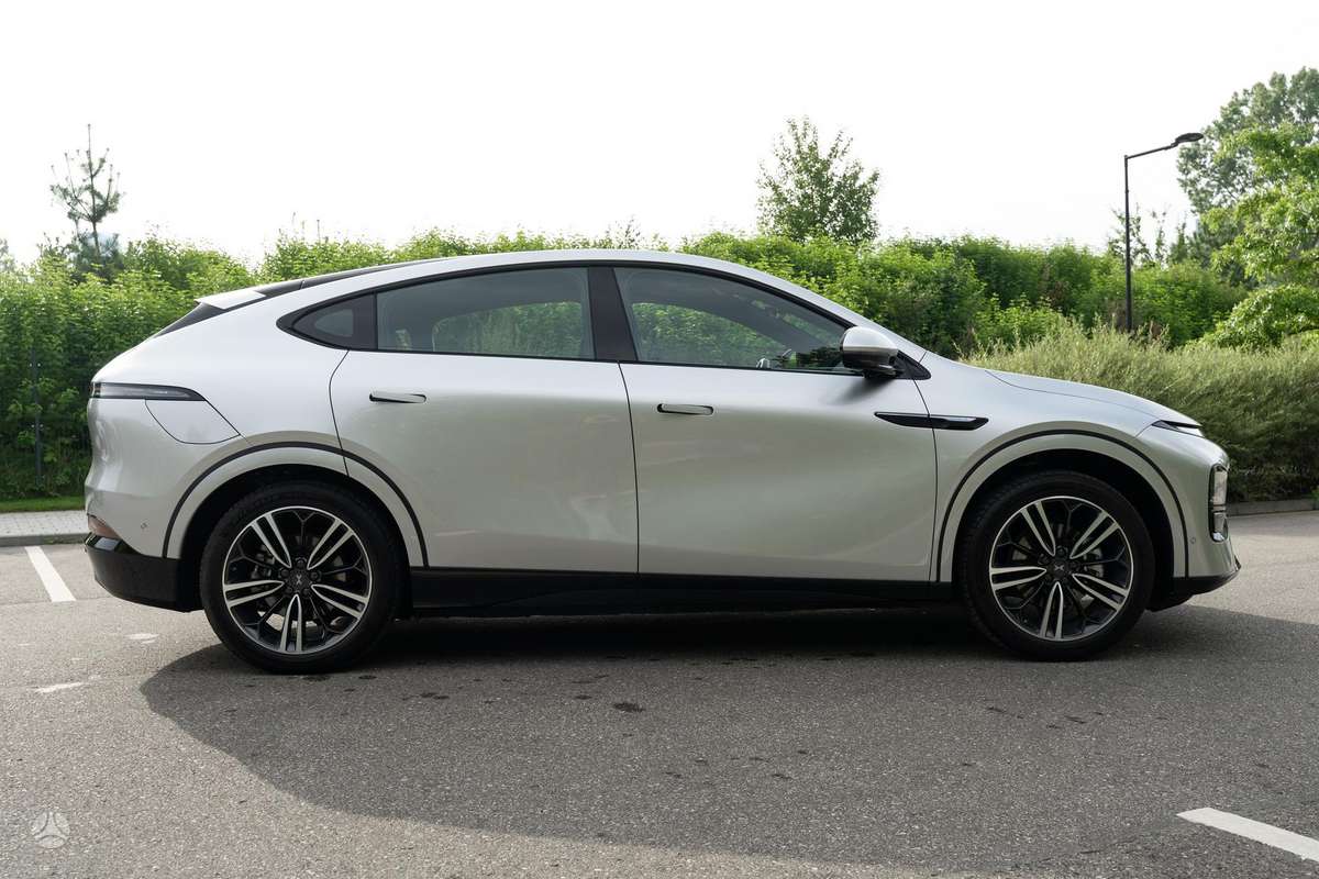 Xpeng G6 - 7