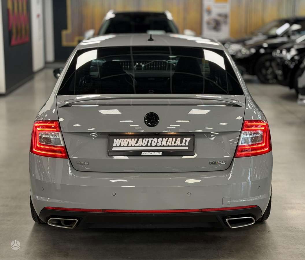 Škoda Octavia - 2