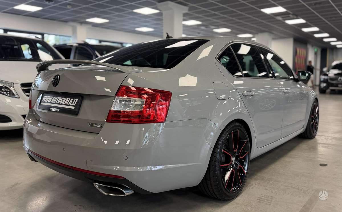 Škoda Octavia - 3