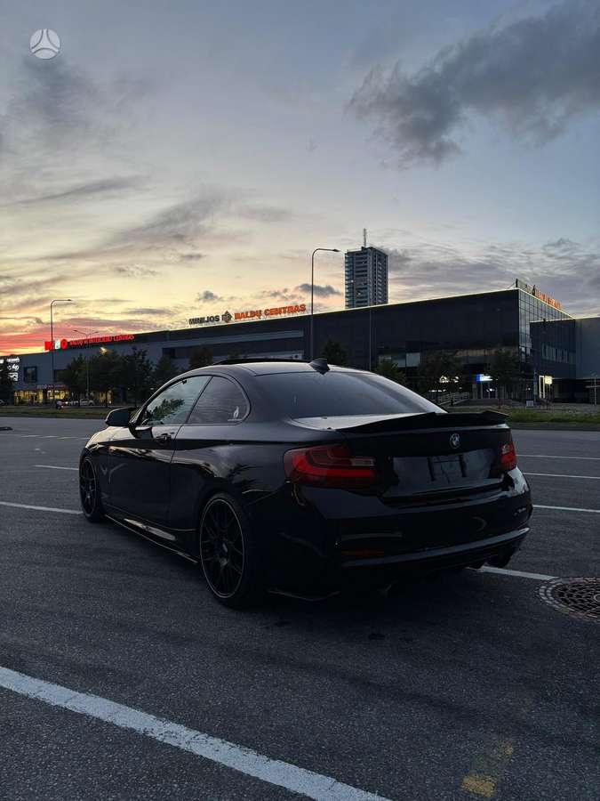 BMW 228, 2.0 l., Купе (coupe)