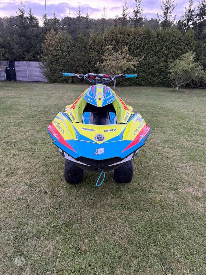 Sea-Doo Spark, jet skis