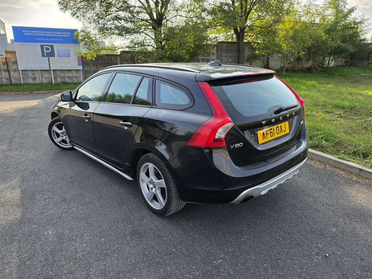 Volvo V60, 2.4 l., wagon