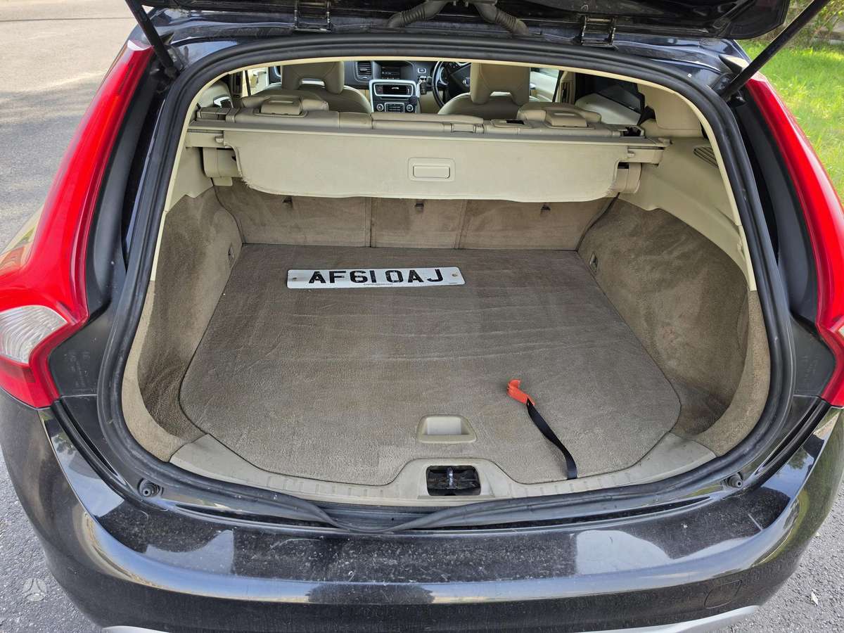 Volvo V60, 2.4 l., wagon