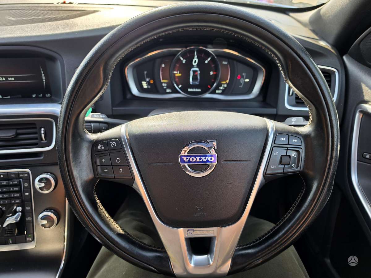 Volvo V60, 2.4 l., wagon