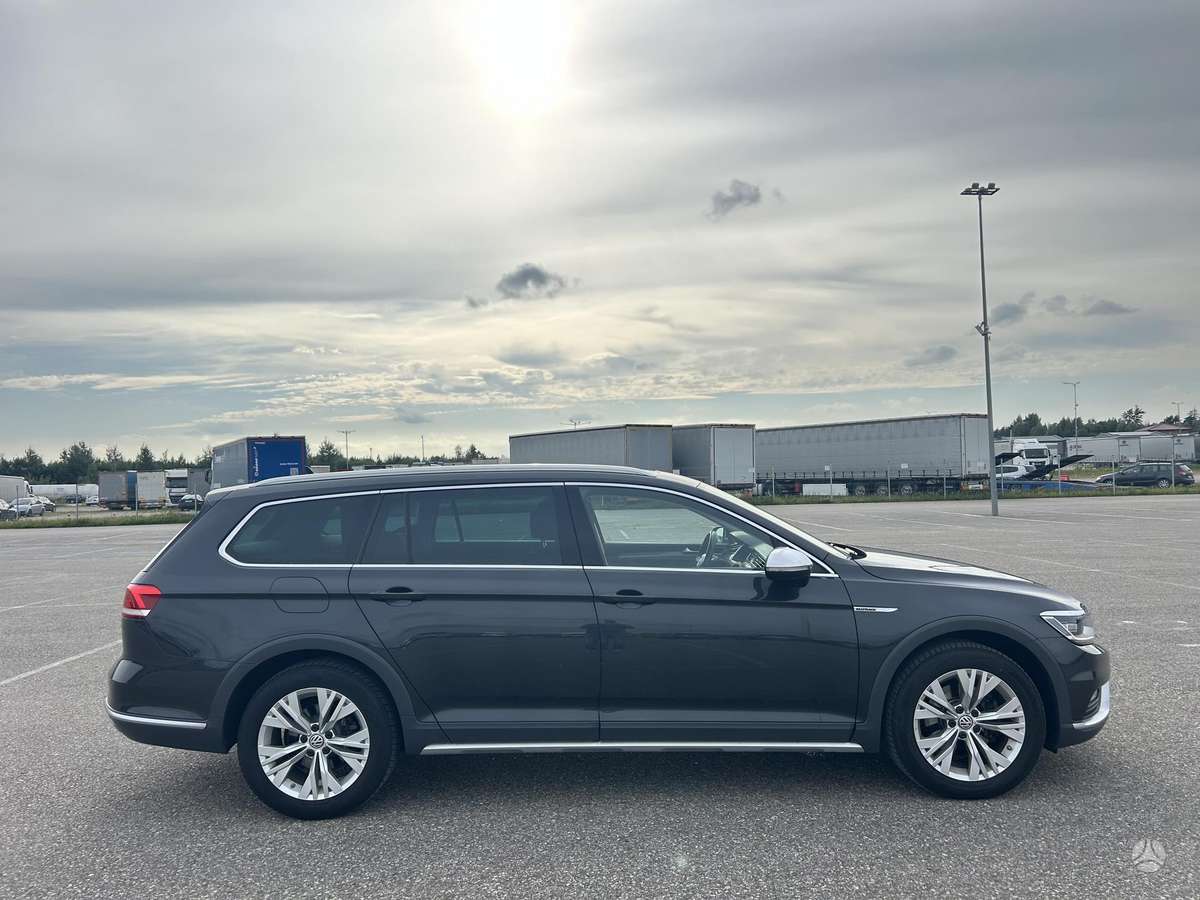 Volkswagen Passat Alltrack, 2.0 l., Универсал