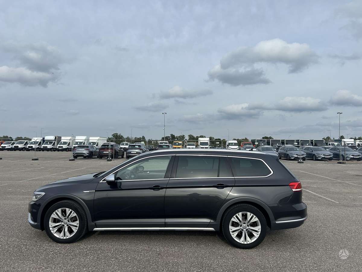 Volkswagen Passat Alltrack, 2.0 l., Универсал