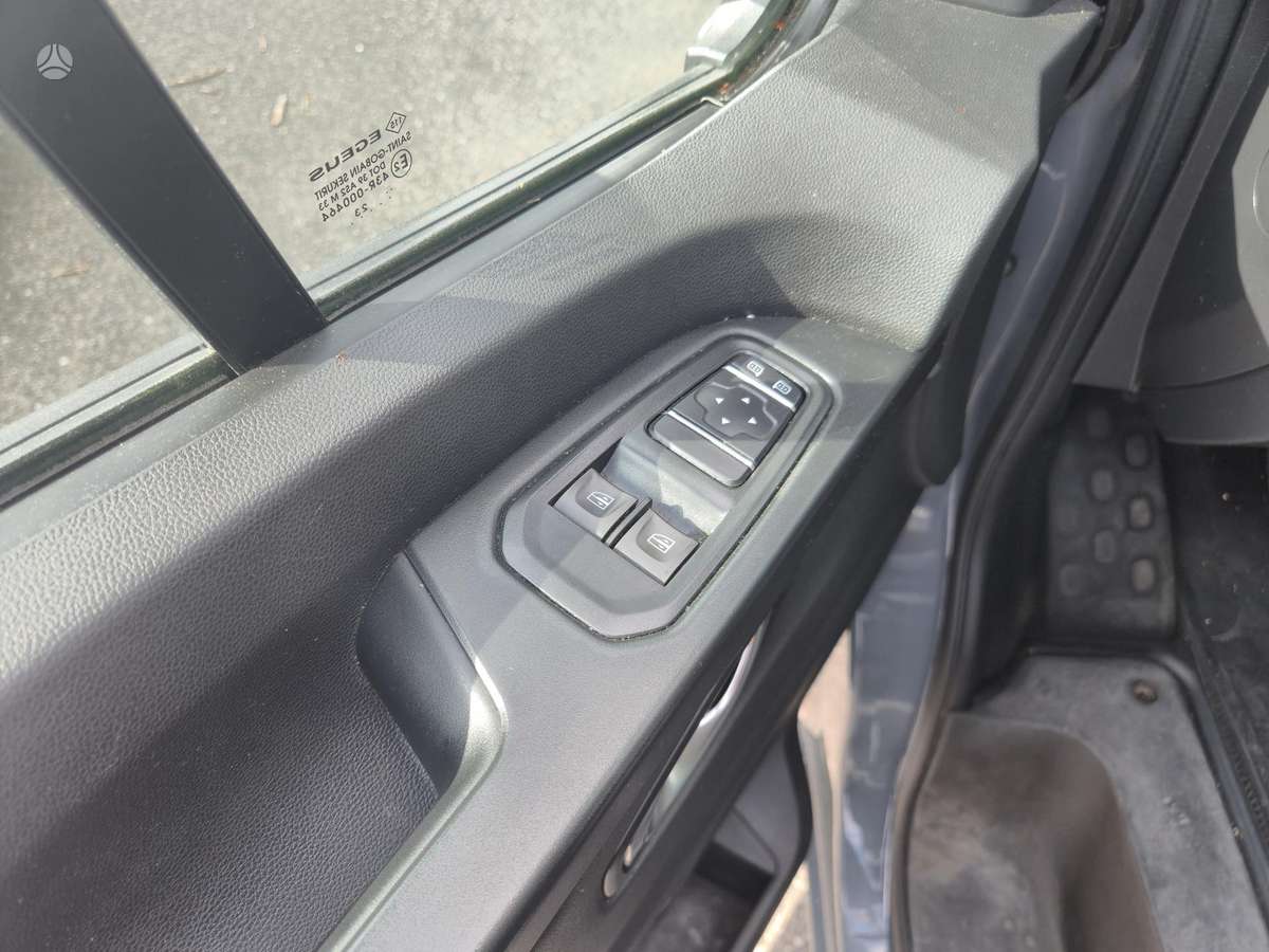 Renault Trafic - 12