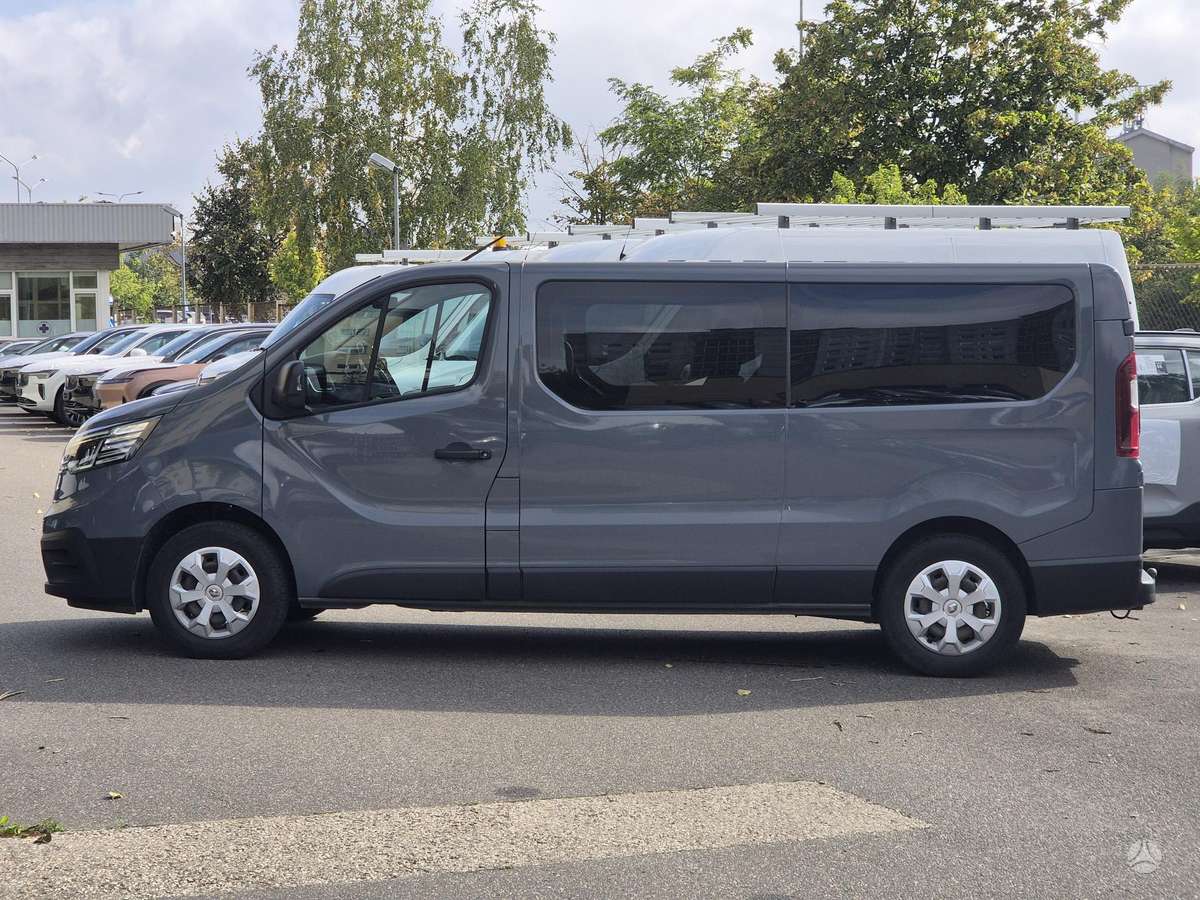 Renault Trafic - 2