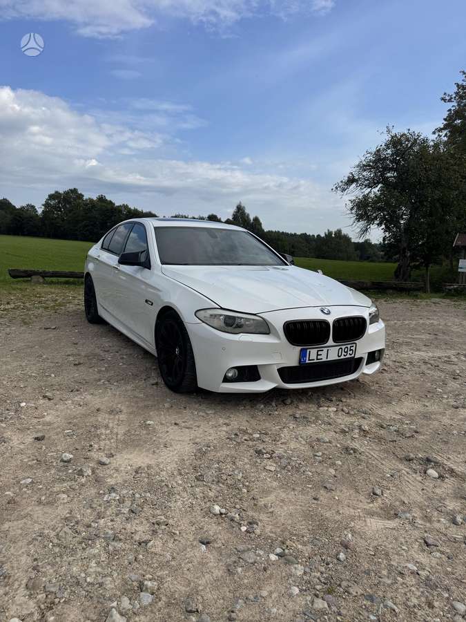 BMW 528, 3.0 l., Седан
