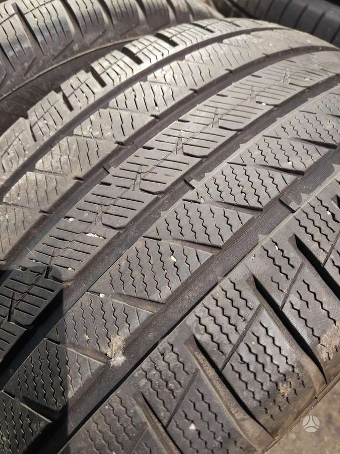 Vredestein, зимние 285/45 R20