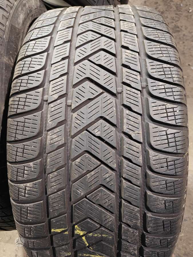 Pirelli, зимние 275/40 R20