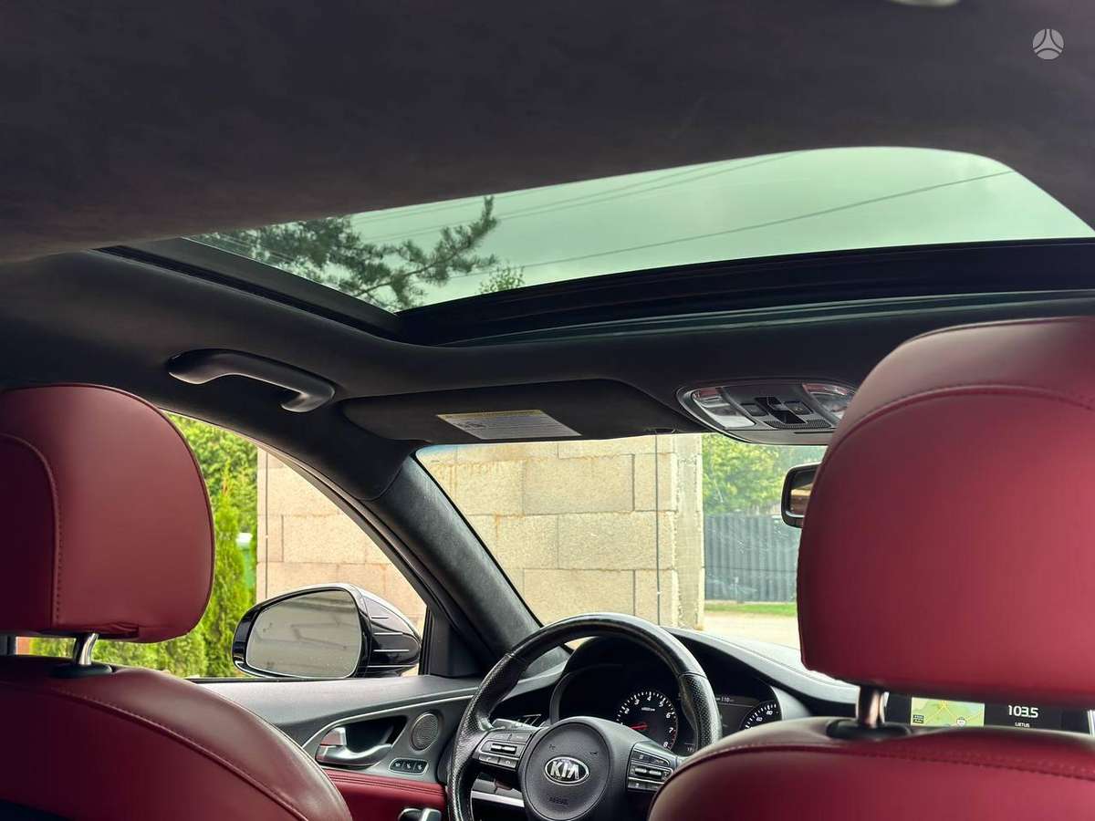 Kia Stinger, 3.3 l., Седан