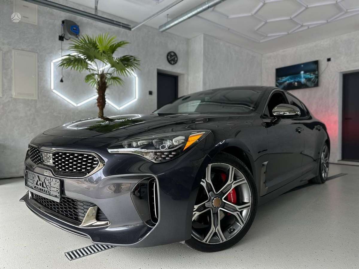 KIA Stinger - 5