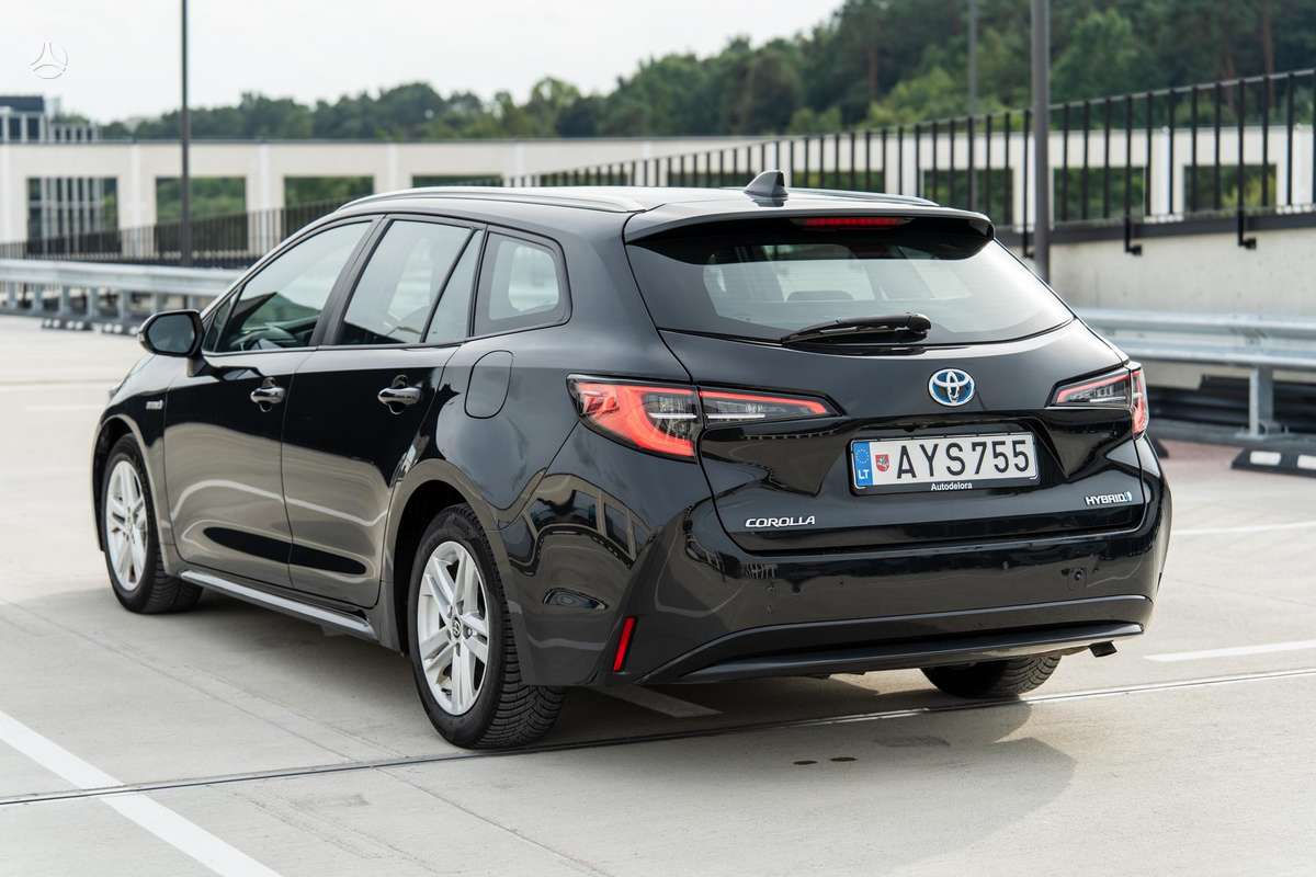 Toyota Corolla - 4