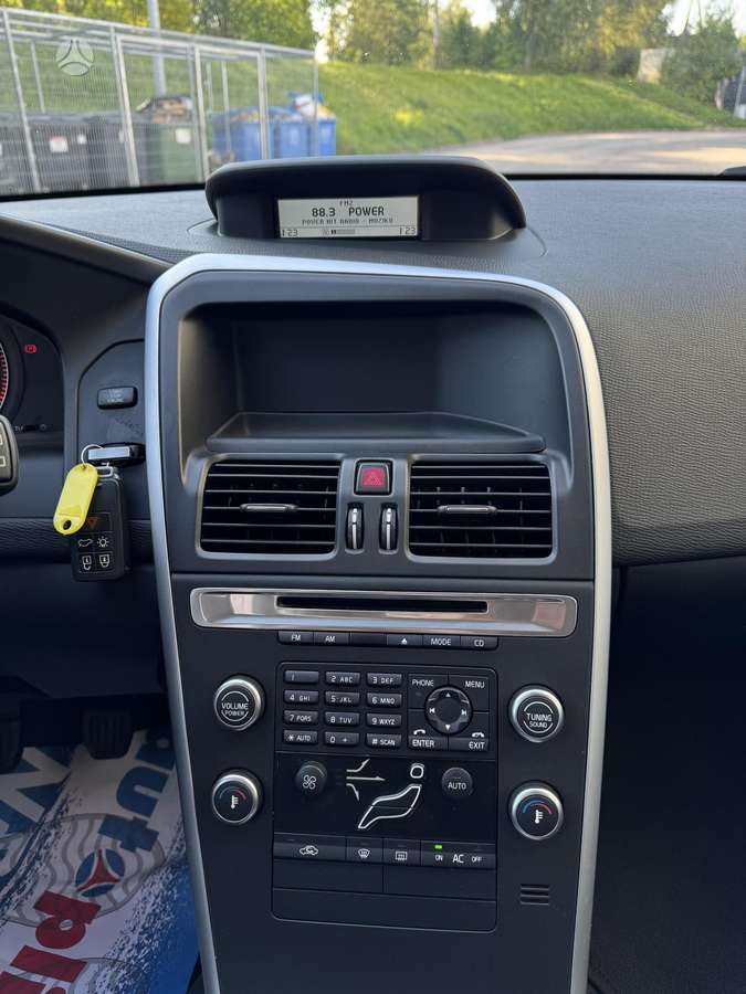 Volvo XC60 - 12